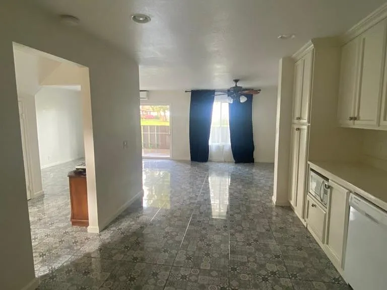 575 Otay Lakes Rd #26 — Photo 5