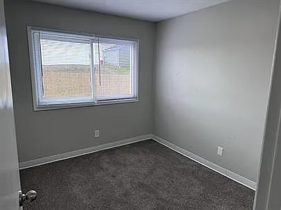 1014-1028 Shagbark Dr #8 — Photo 7