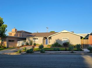 449 Chabela Dr, Manhattan Beach, CA 90266