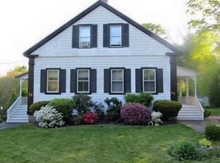 26 Friend St, Hingham, MA 02043