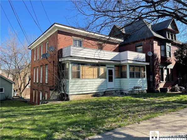 71 Allen St, Jamestown, NY 14701
