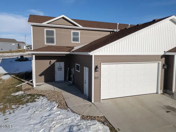 6937 Butler Loop, Bismarck, ND 58504