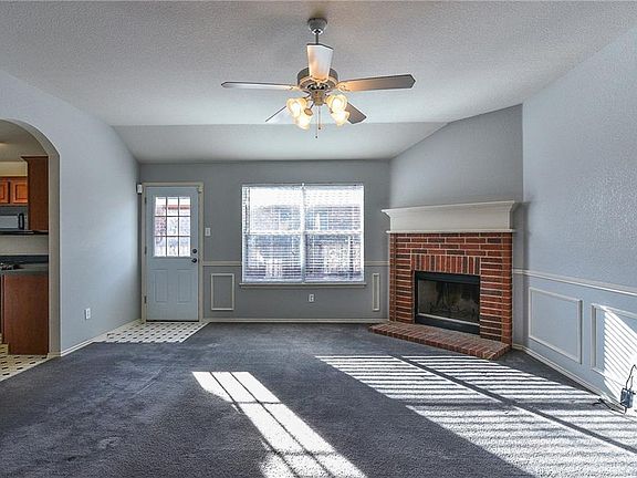4th image of 9063 Winding River Dr