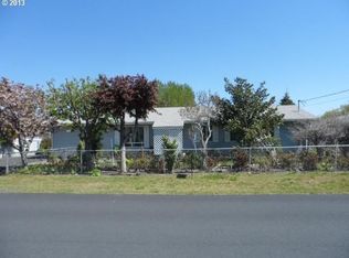 120 SE 9th St, Hermiston, OR 97838