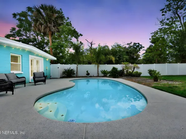 926 5TH Avenue N, Jacksonville Beach, FL 32250