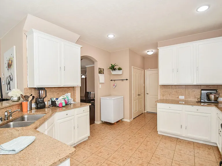 17319 Brookhollow Court Dr — Photo 13