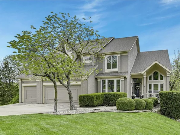 13505 W 53rd Ter, Shawnee, KS 66216