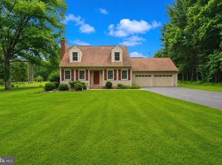 17613 Kirk Ln, Rockville, MD 20853