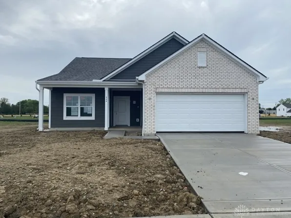 444 Harper Creek Dr, Brookville, OH 45309