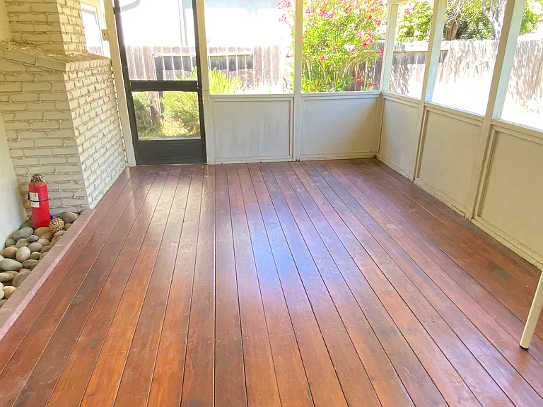 662 Catalina Dr — Photo 57