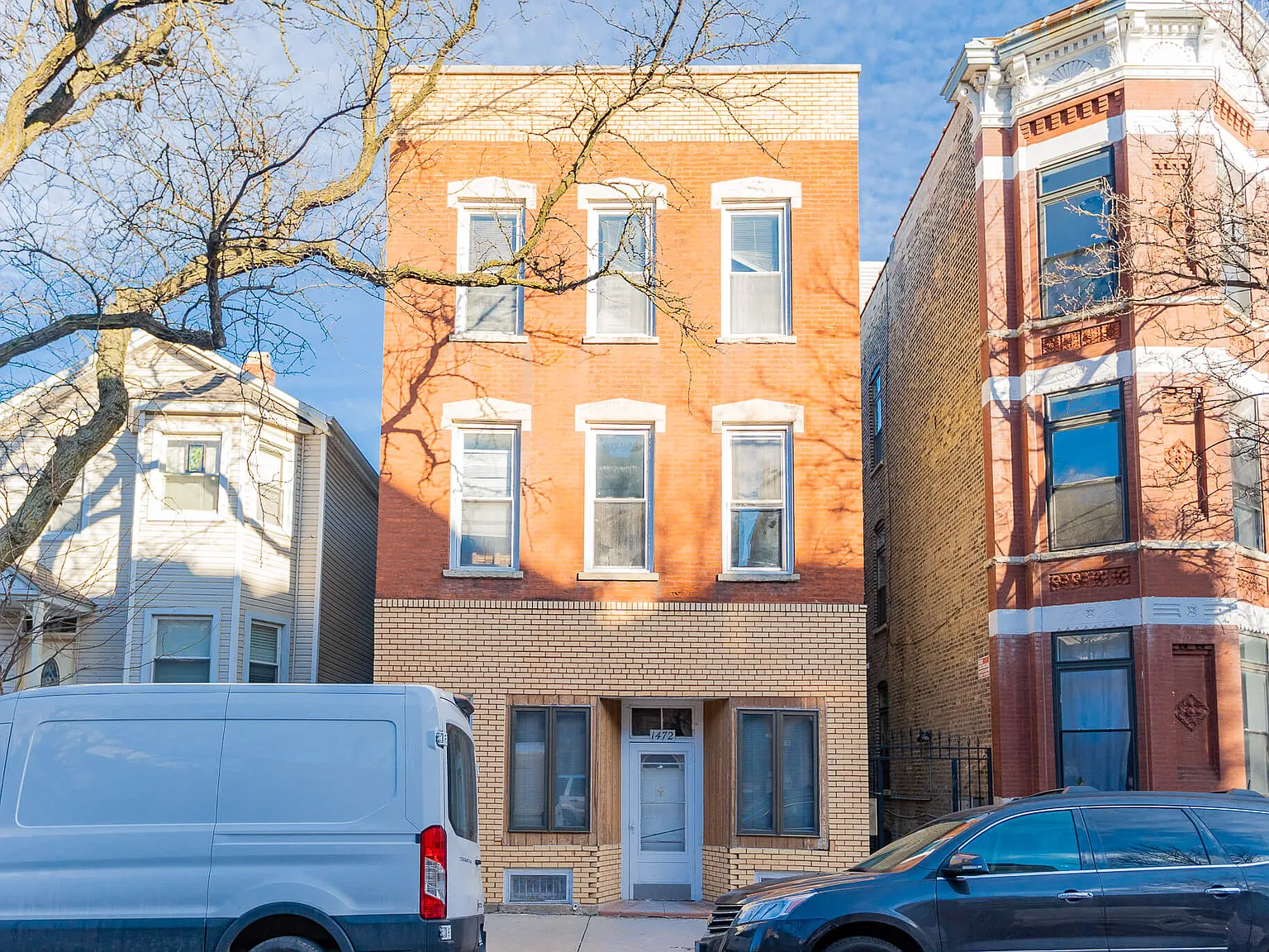 1472 W Erie Street — Photo 2
