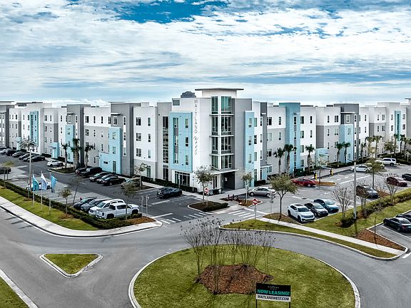 4th image of 9301 Summit Centre Way #1-2128