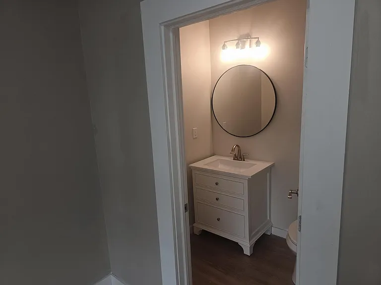 2122 N Pine St #1 — Photo 9