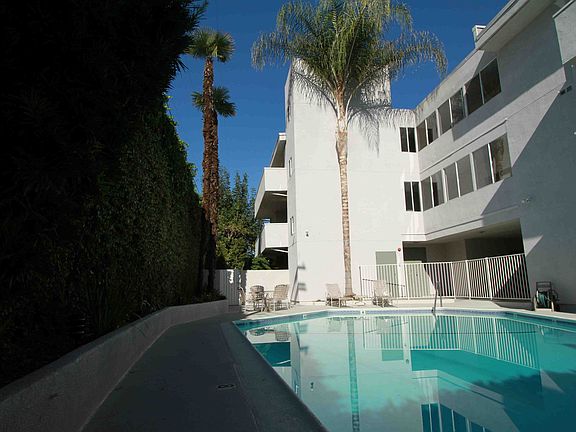 5th image of 4445 Colbath Ave APT 102