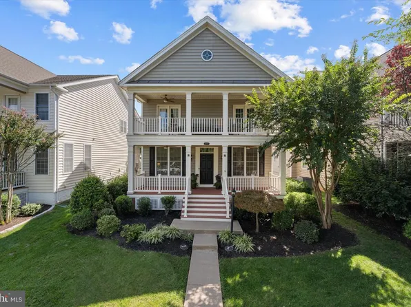 15553 Admiral Baker Cir, Haymarket, VA 20169