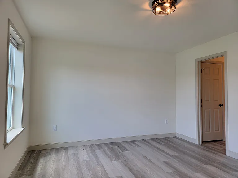 11 Yacht Ave #C — Photo 13