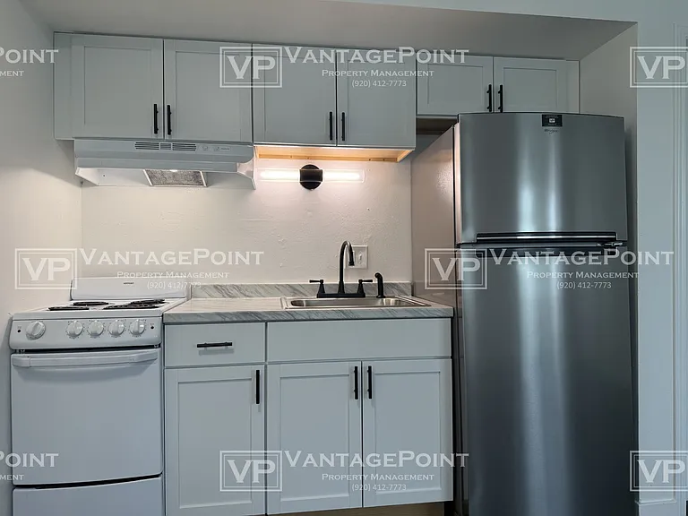 3251 W 4th St #19 — Photo 6