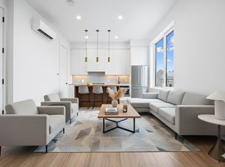 379 Hawthorne St #3BB, Brooklyn, NY 11225