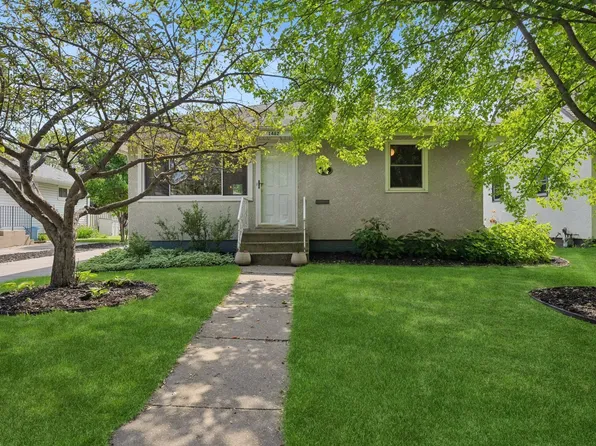 1462 Cohansey St, Saint Paul, MN 55117