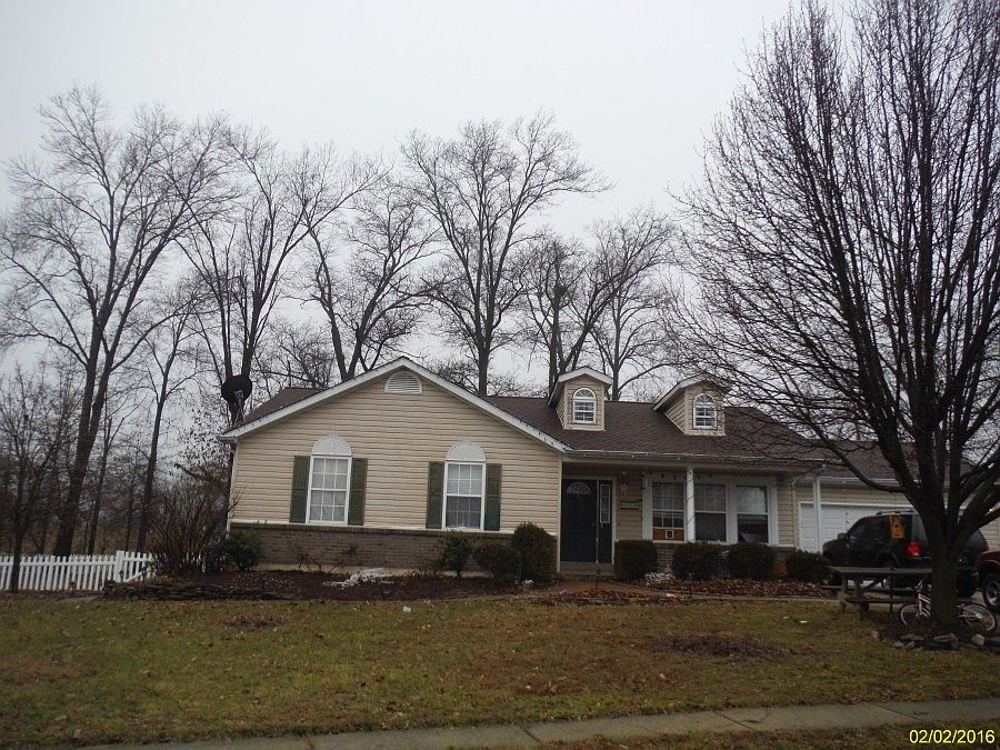 1st image of 1055 Huntington Dr