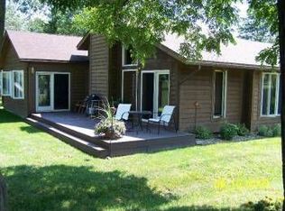 211 Riverview Dr, Keosauqua, IA 52565