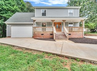 7575 Tanglewood Dr, Vale, NC 28168