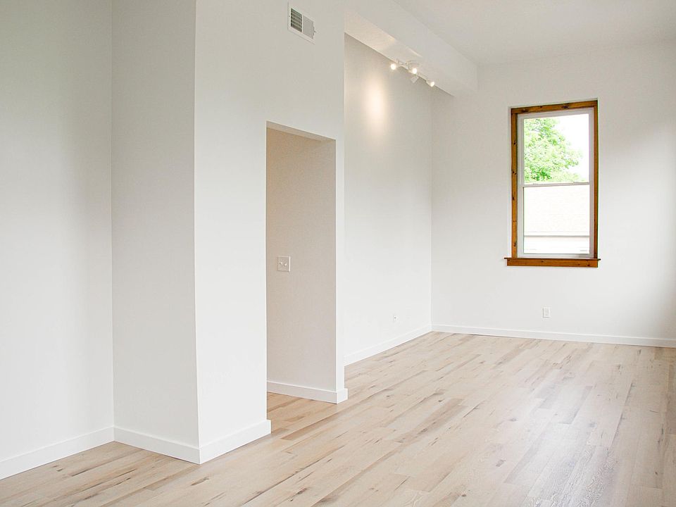 8 School St 4, Fiskdale, MA 01518 Zillow