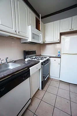 Rented by Best Apartments North Inc | media 9