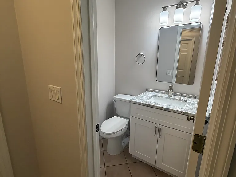 9305 Cobbler Ln — Photo 5