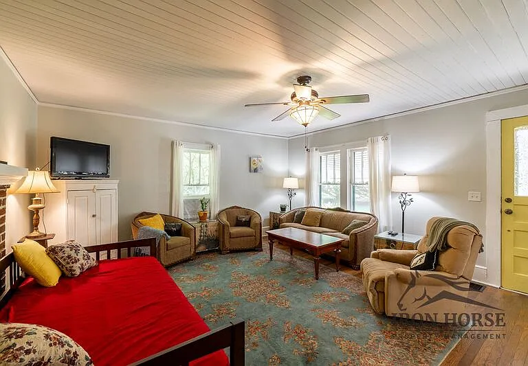 4671 Macon Hwy — Photo 9