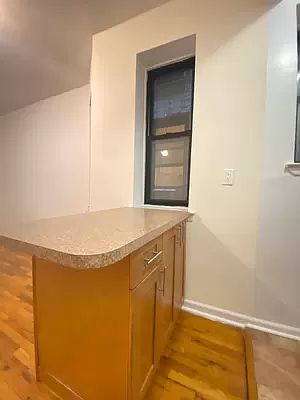 4th image of 333 E 90th St APT 1H