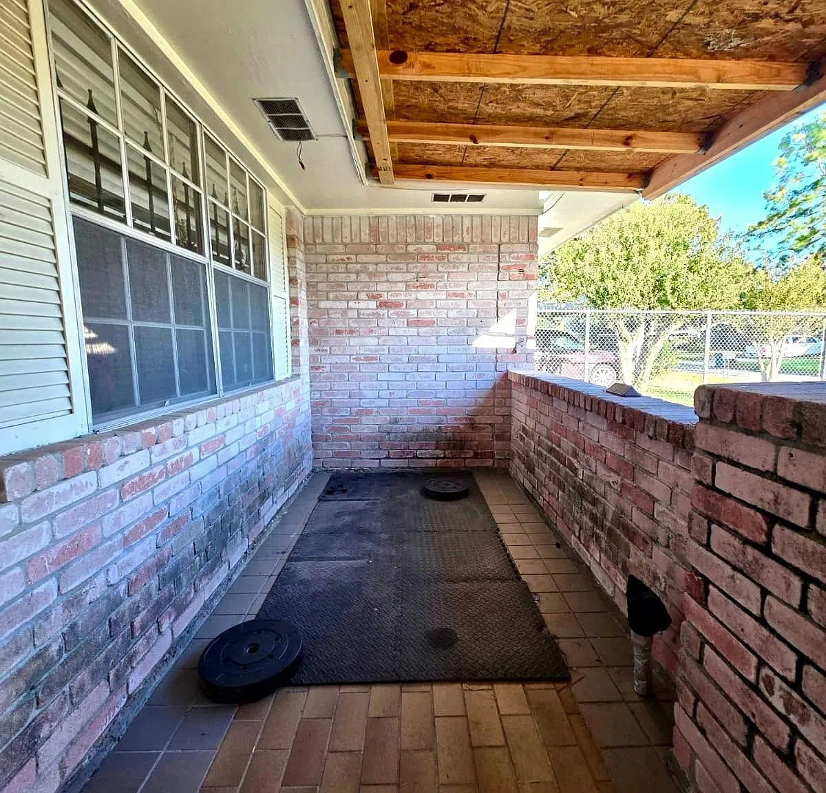 4419 Debeney Drive — Photo 4