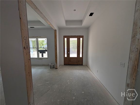 3rd image of 433 Exley Loop