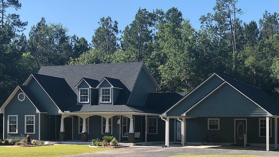 1st image of 8010 Briarwood Cir