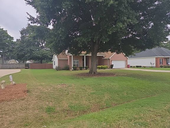 3rd image of 308 Olin Ct