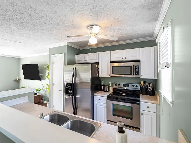 109 Dry Dock Ct — Photo 14