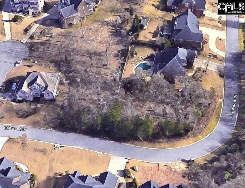 1st image of 338 Old Wood Dr
