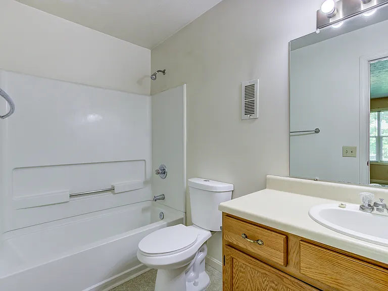 308 N College Ave #A — Photo 13