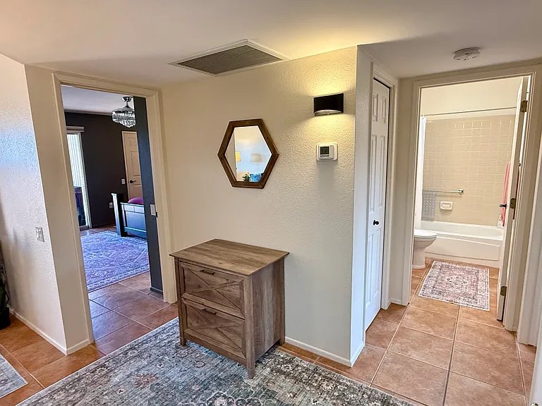 1553 W Via Del Jarrito — Photo 8