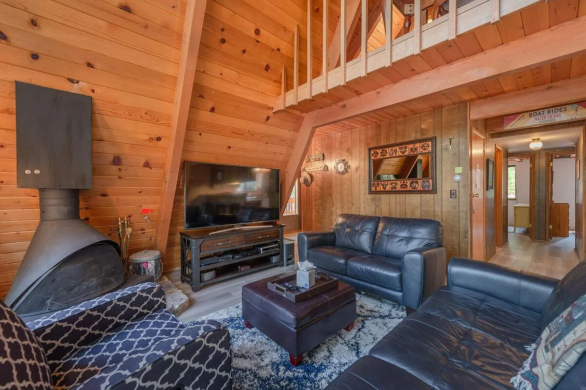 3 bed, 1524 sqft, $3,550 — Photo 3