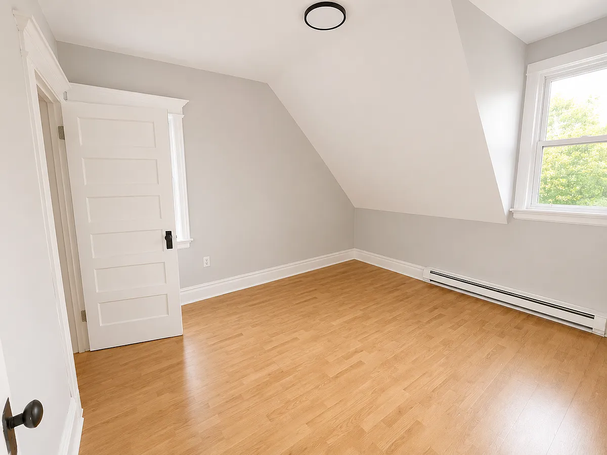 Building Photo - 870 S 14th St #2