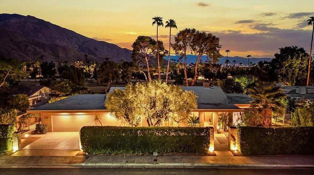 1550 S Murray Canyon Dr — Indian Canyons Golf Resort
