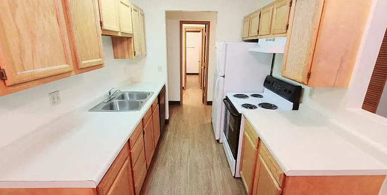 Winding Hills Apartments — Photo 104