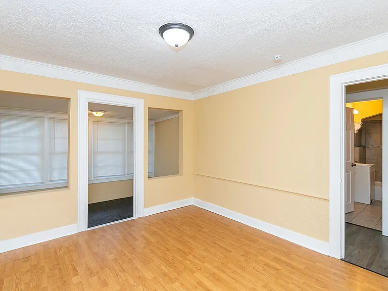 7210 Bellefontaine Ave — Photo 6