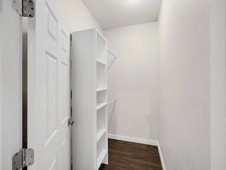 601 Linden Ave #201 — Photo 10