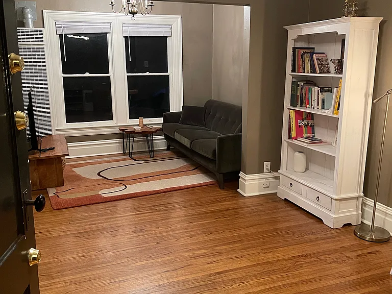 405 E 2nd Ave — Photo 10