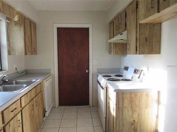 4th image of 3630 Deborah Dr