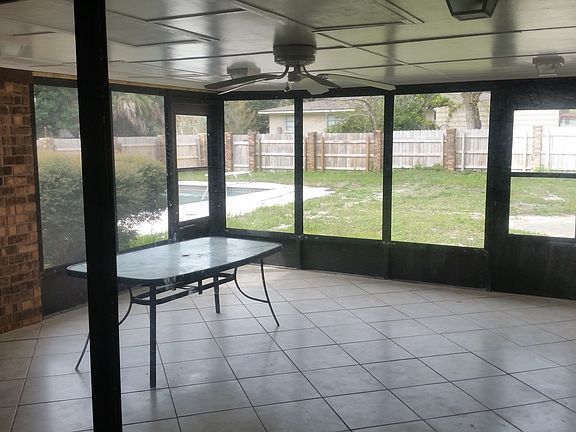 screened porch