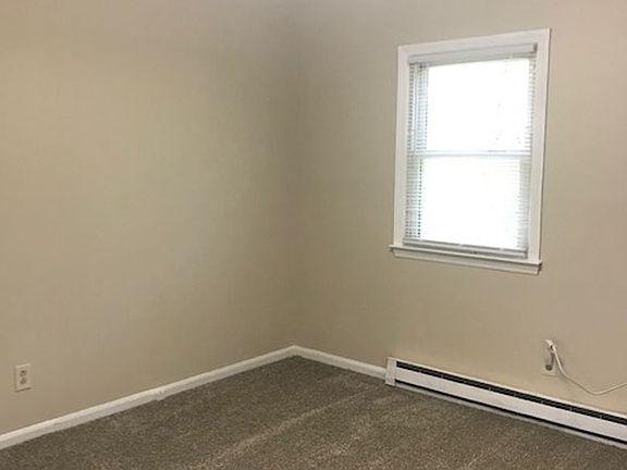 4th image of 507 S Main St APT 1