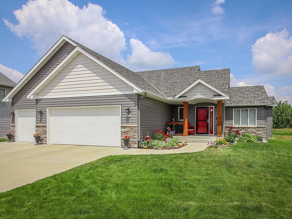 1651 18th St NE, Sauk Rapids, MN 56379 Zillow